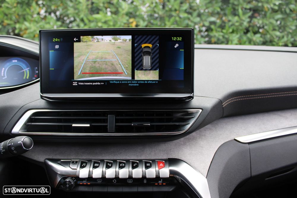 Peugeot 3008 1.6 Hybrid GT Pack e-EAT8 - 35