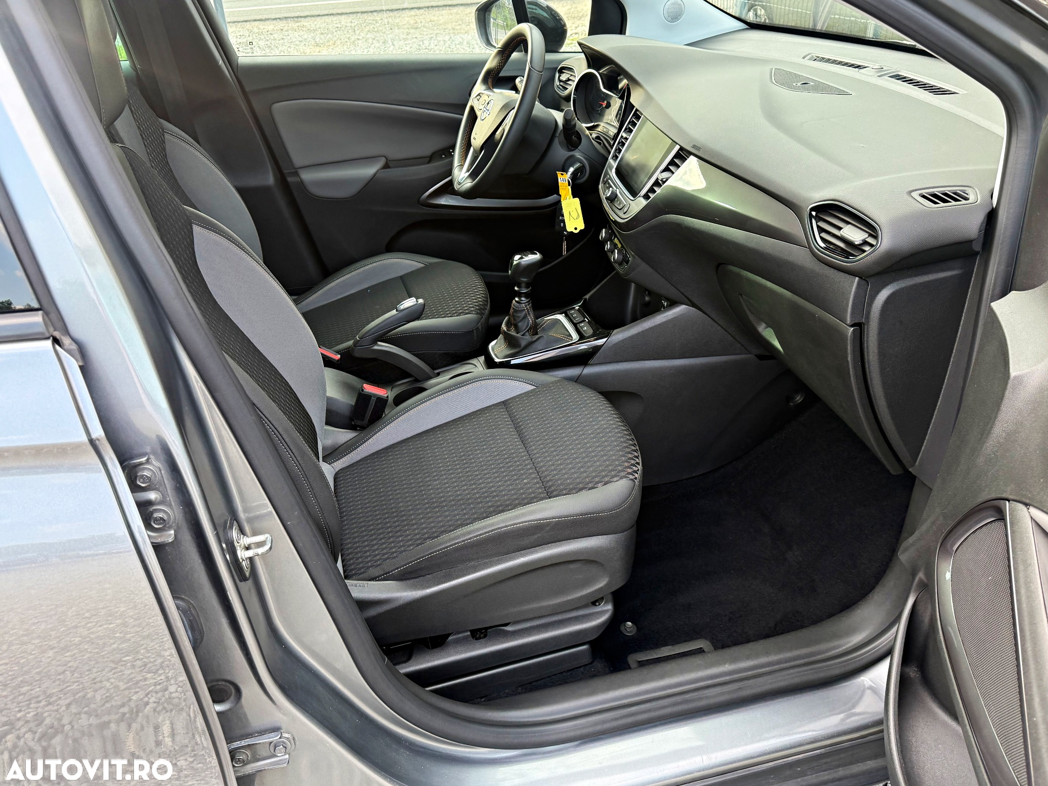 Opel Crossland 1.2 Business Elegance - 8