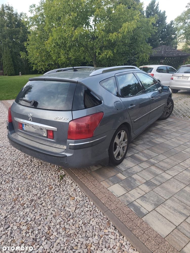 Peugeot 407 - 4