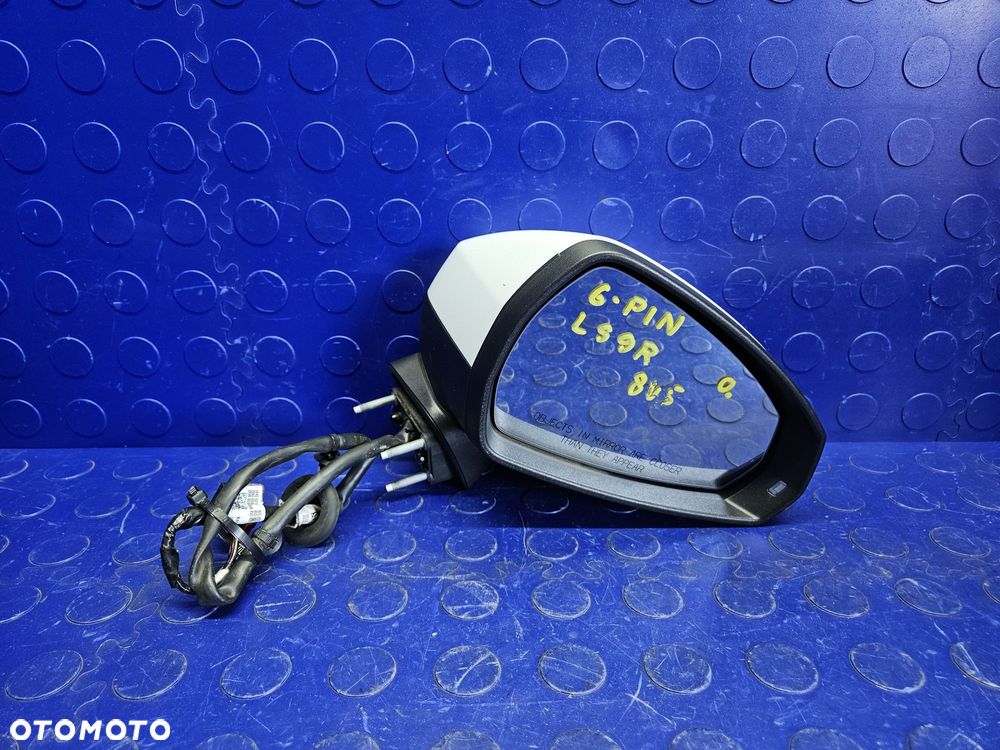 LUSTERKO prawe zewnętrzne AUDI A3 8V SEDAN LS9R 6 PIN kompletne oryginał 8V5857410H