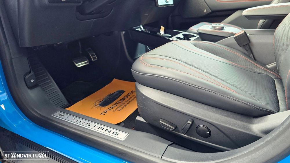 Ford Mustang Mach-E Alargada AWD - 14