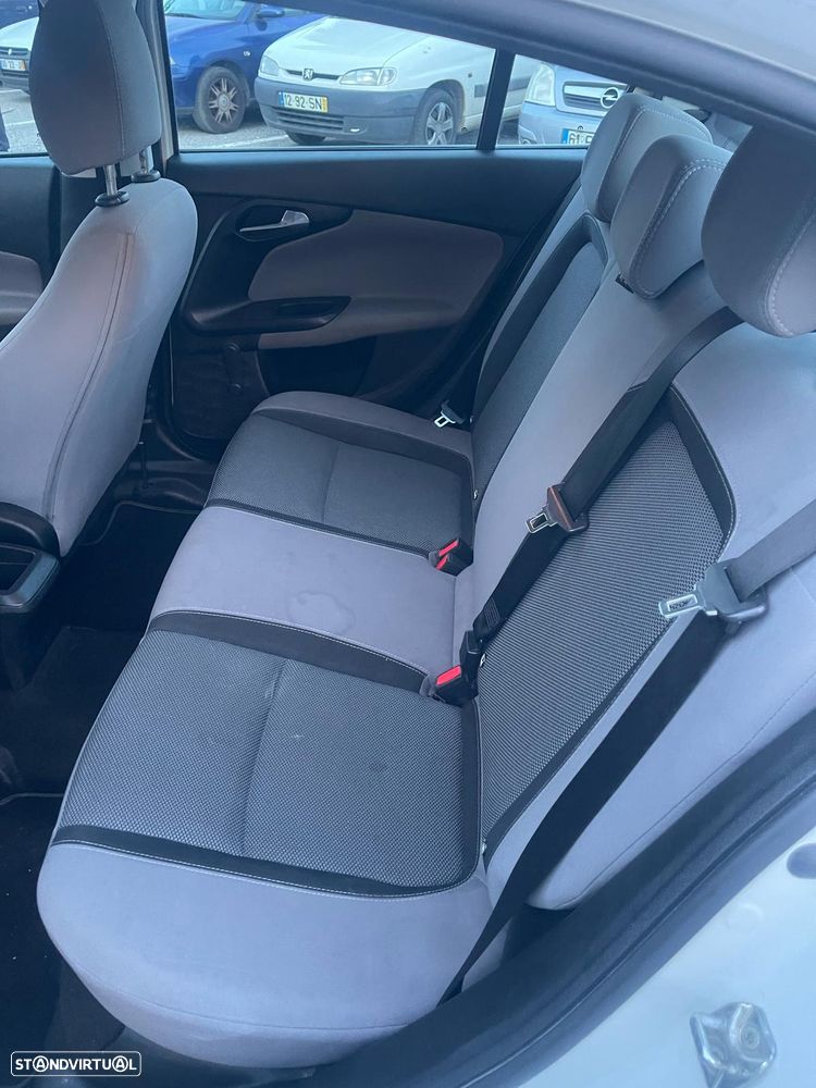 Fiat Tipo 1.3 MultiJet Easy - 9