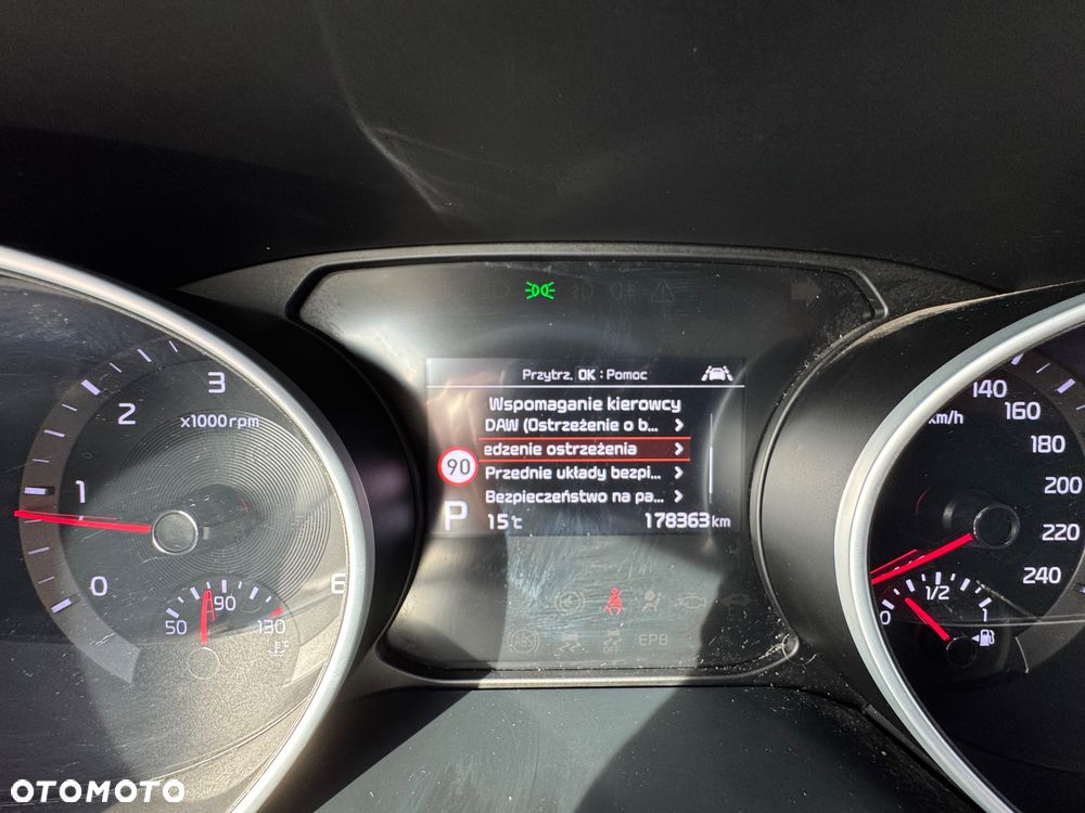 Kia Ceed 1.6 CRDi SCR GT-Line DCT - 30