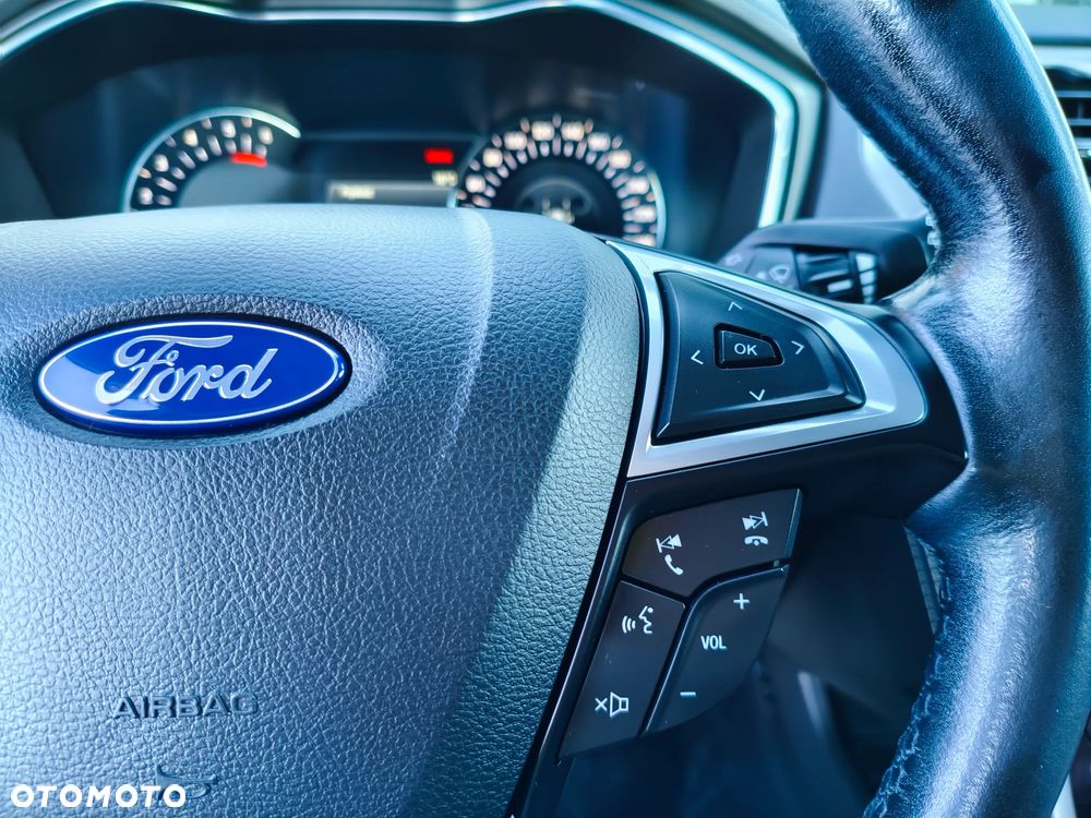 Ford Mondeo 2.0 EcoBlue Vignale - 15