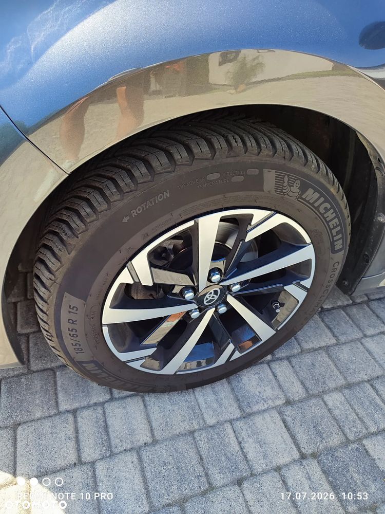 Toyota Yaris 1.5 Comfort CVT - 8