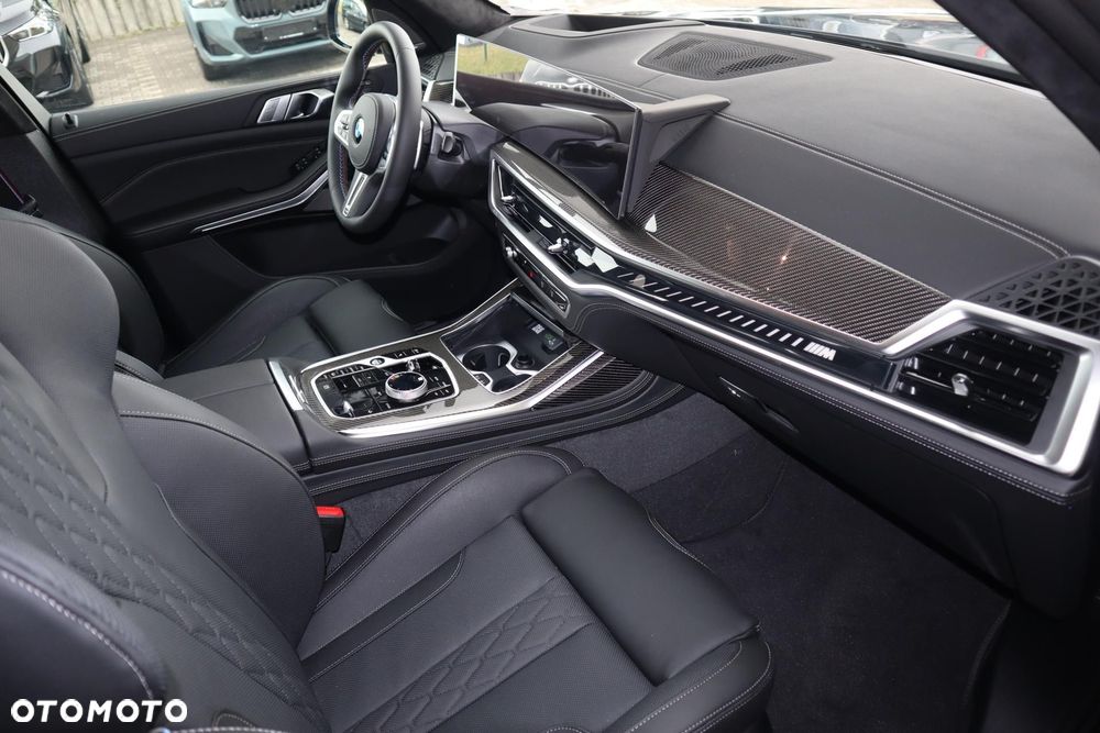 BMW X7 - 15