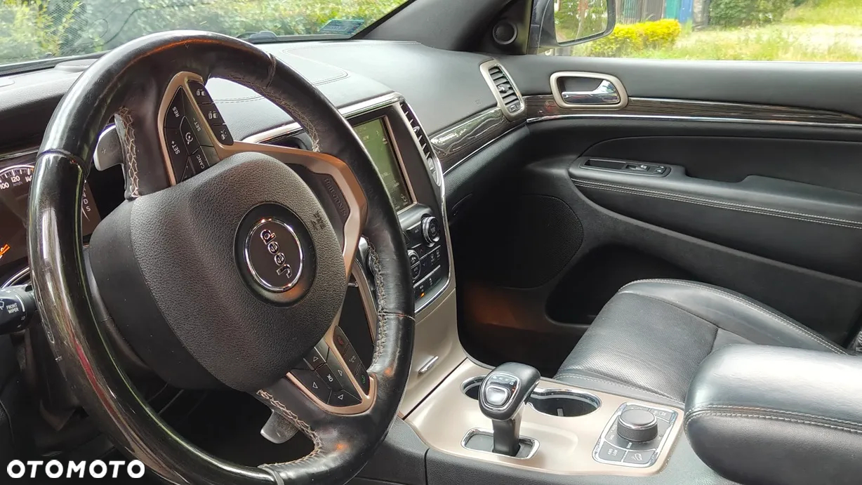 Jeep Grand Cherokee 3.0 CRD Overland Summit EU6 - 13