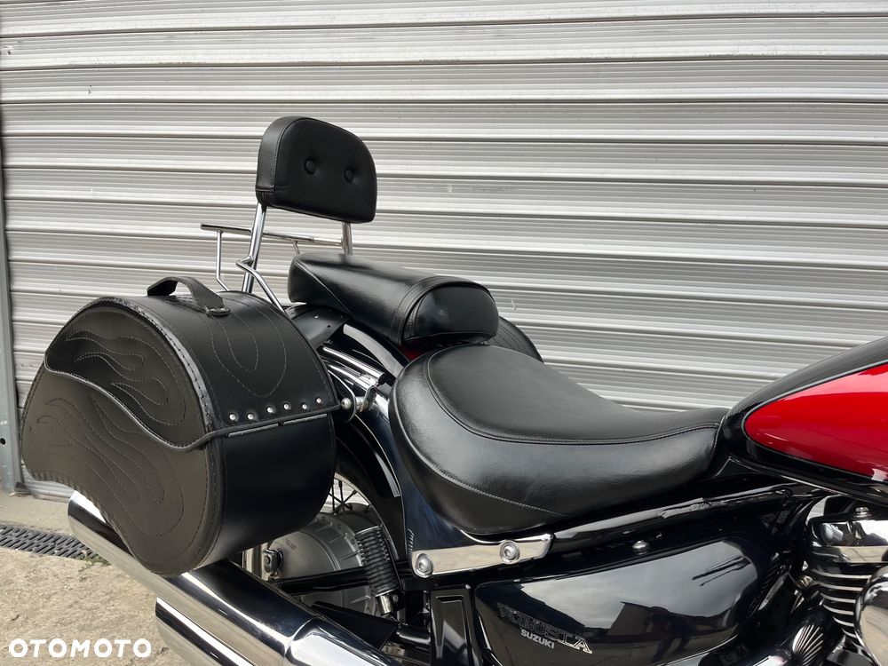 Suzuki VL 800 Volusia - 14