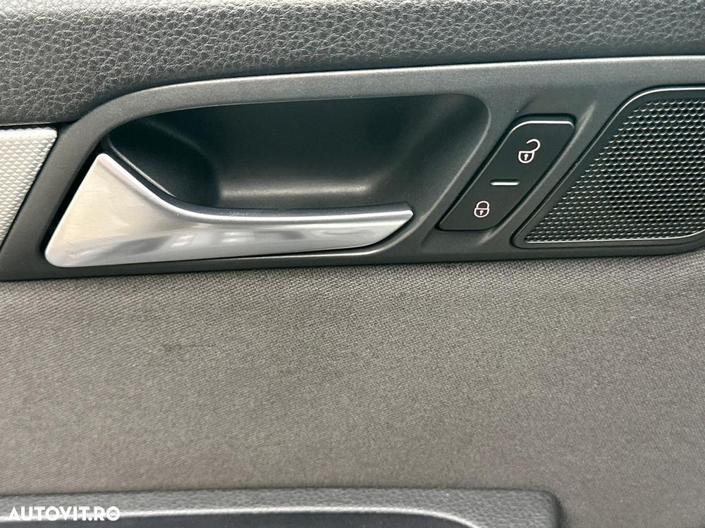 Volkswagen Sharan 2.0 TDI DSG BlueMotion Technology Life - 27