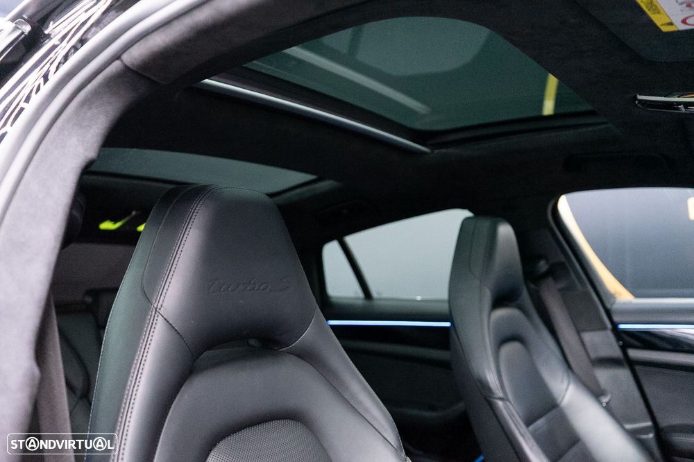 Porsche Panamera Turbo S E-Hybrid - 52
