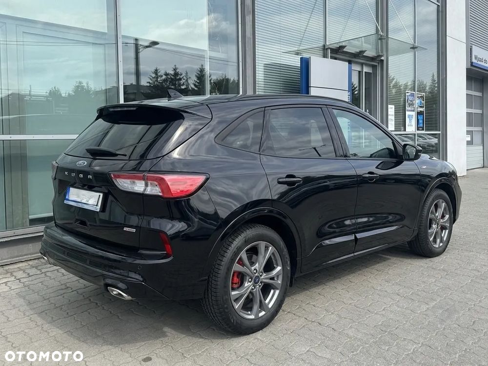 Ford Kuga 2.5 FHEV FWD ST-Line X - 2