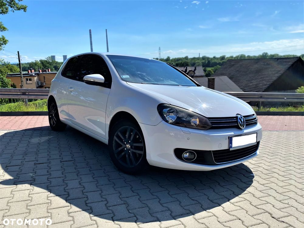 Volkswagen Golf 1.6 TDI Highline - 1