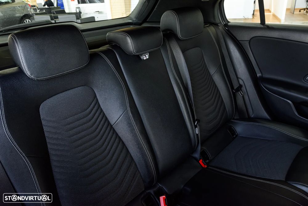 Mercedes-Benz A 180 Style - 25