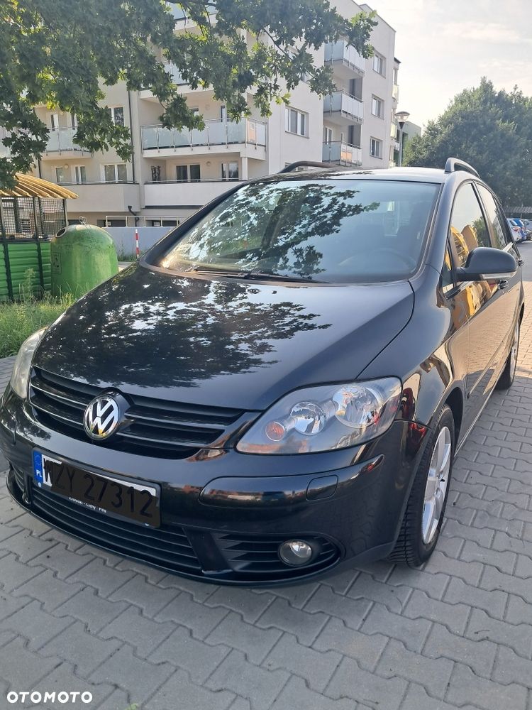 Volkswagen Golf Plus - 1
