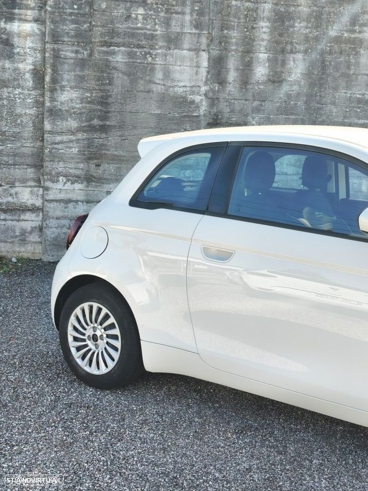 Fiat 500e Action - 29