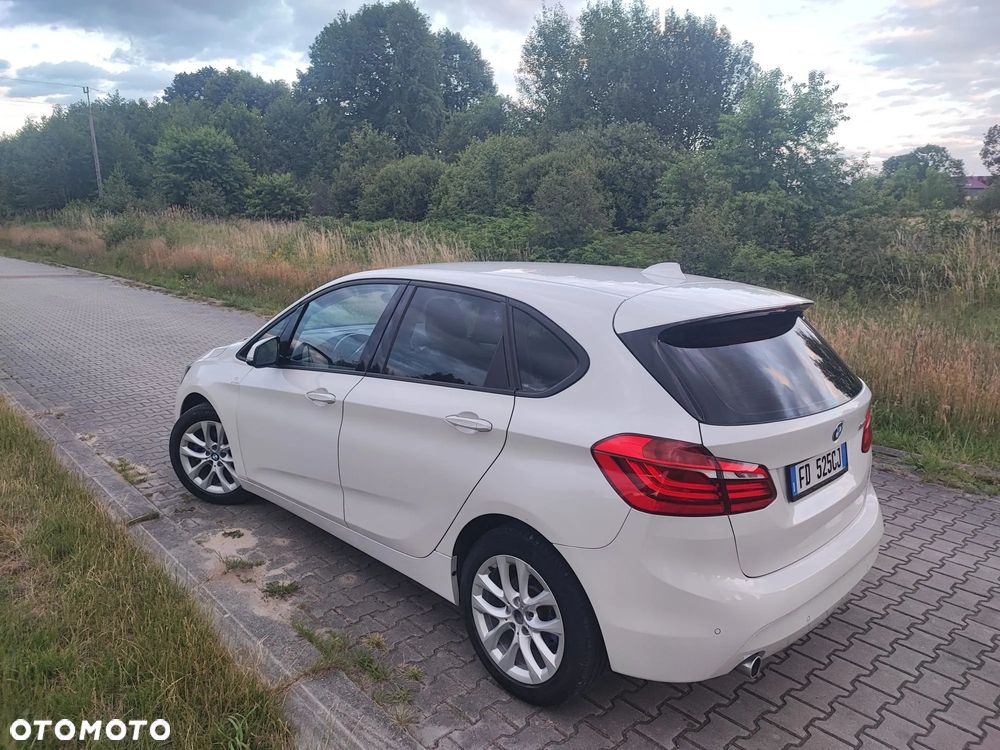 BMW Seria 2 216d Advantage - 6