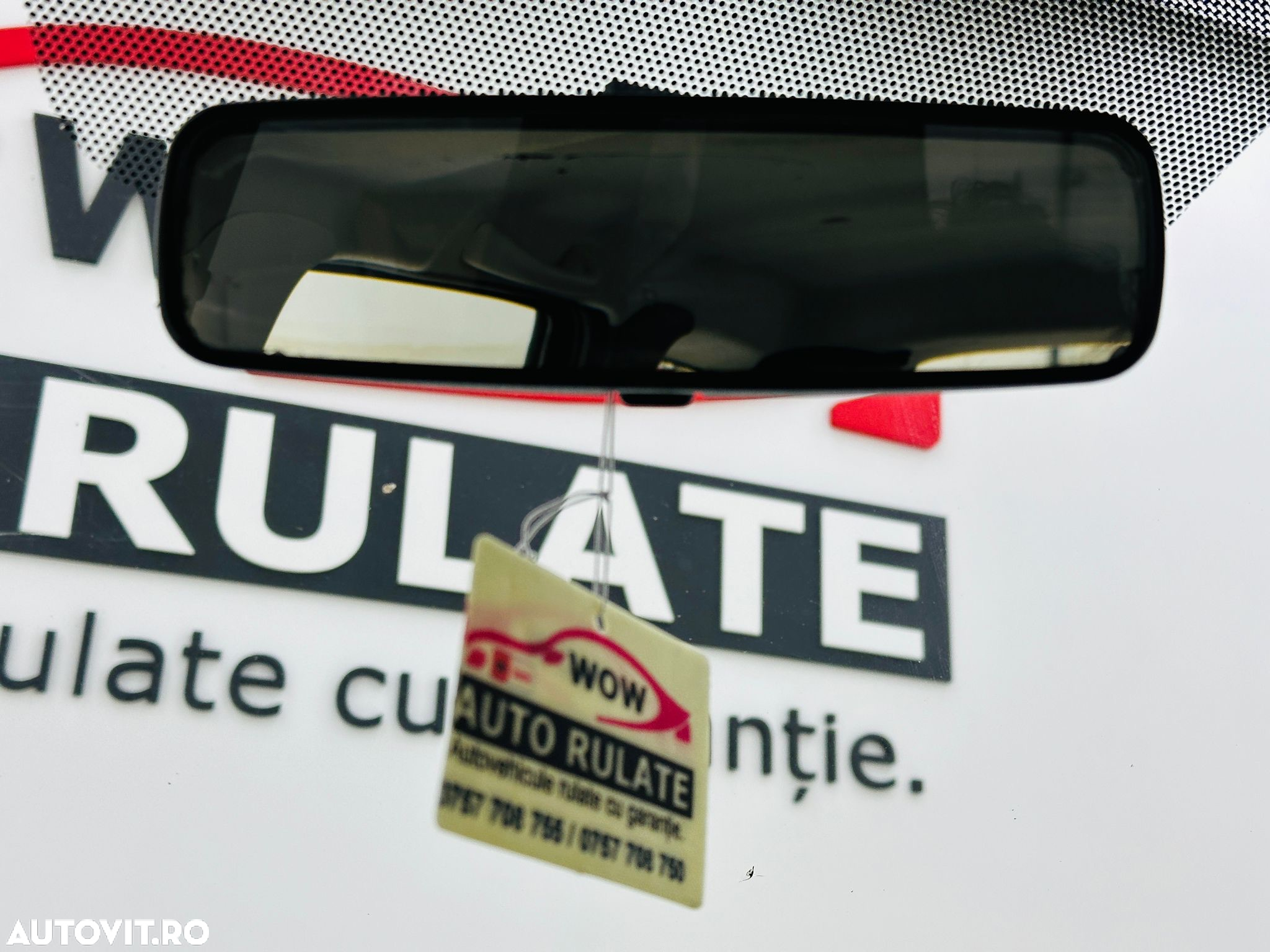 Dacia Duster 1.6 4x2 Laureate - 19