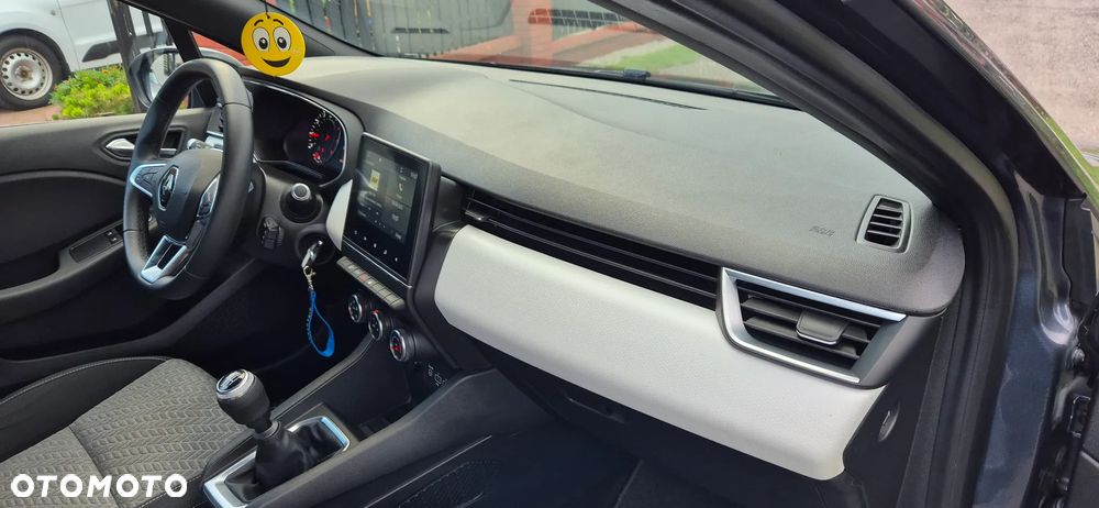 Renault Clio TCe 90 EVOLUTION - 17