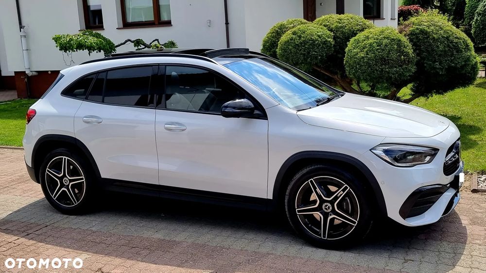 Mercedes-Benz GLA 200 AMG Line - 6