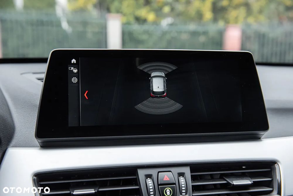 BMW X1 sDrive20d Sport Line - 20