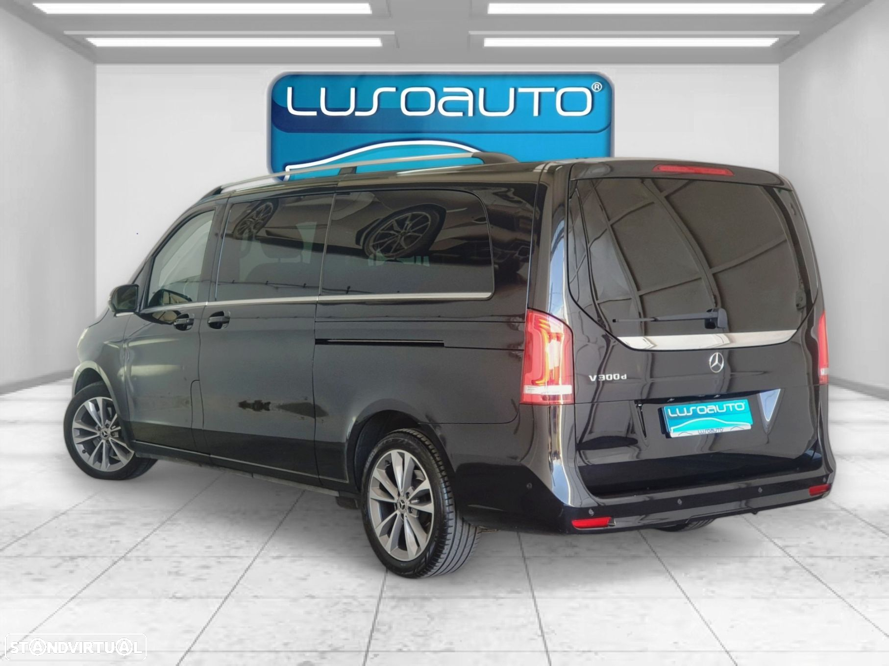 Mercedes-Benz V 300 d Longo Avantgarde - 10