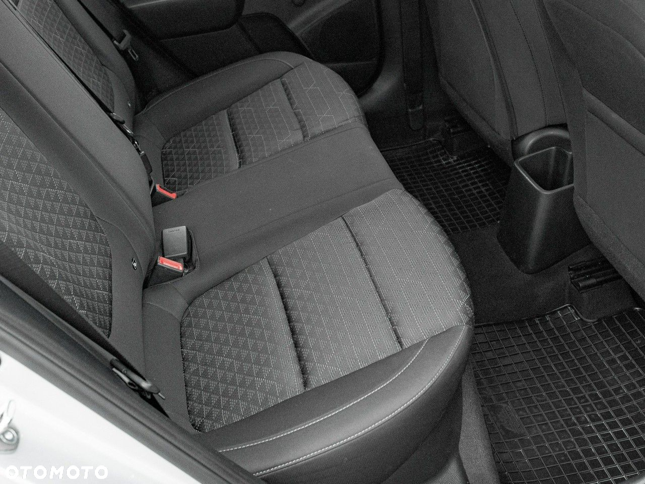 Kia Rio 1.2 M - 29