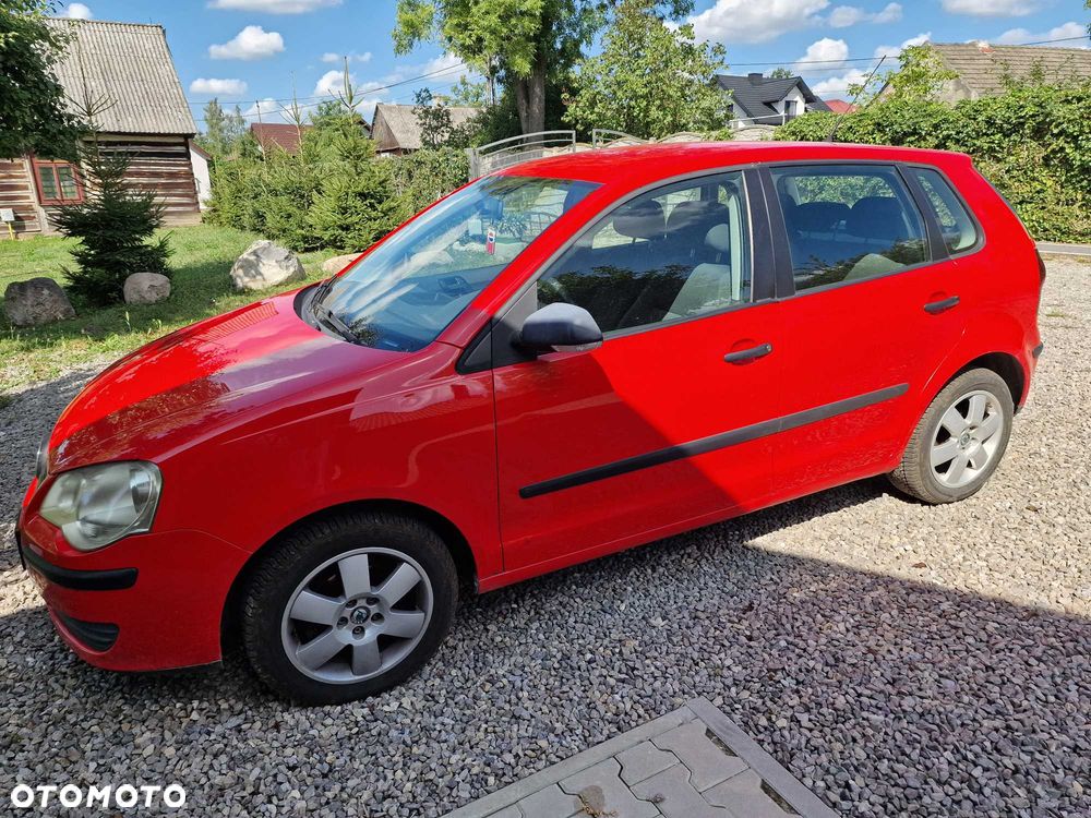 Volkswagen Polo - 2
