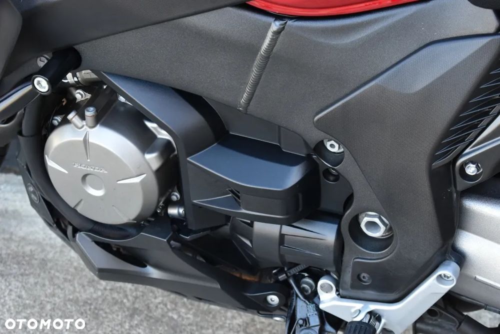 Honda VFR - 20