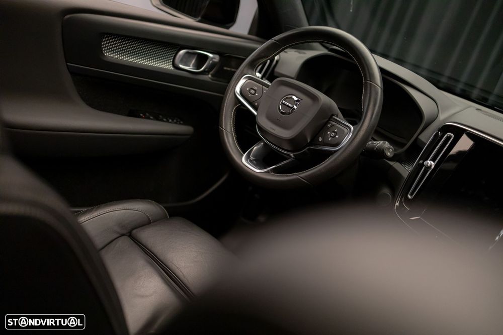 Volvo XC 40 P8 AWD Recharge RDesign - 23