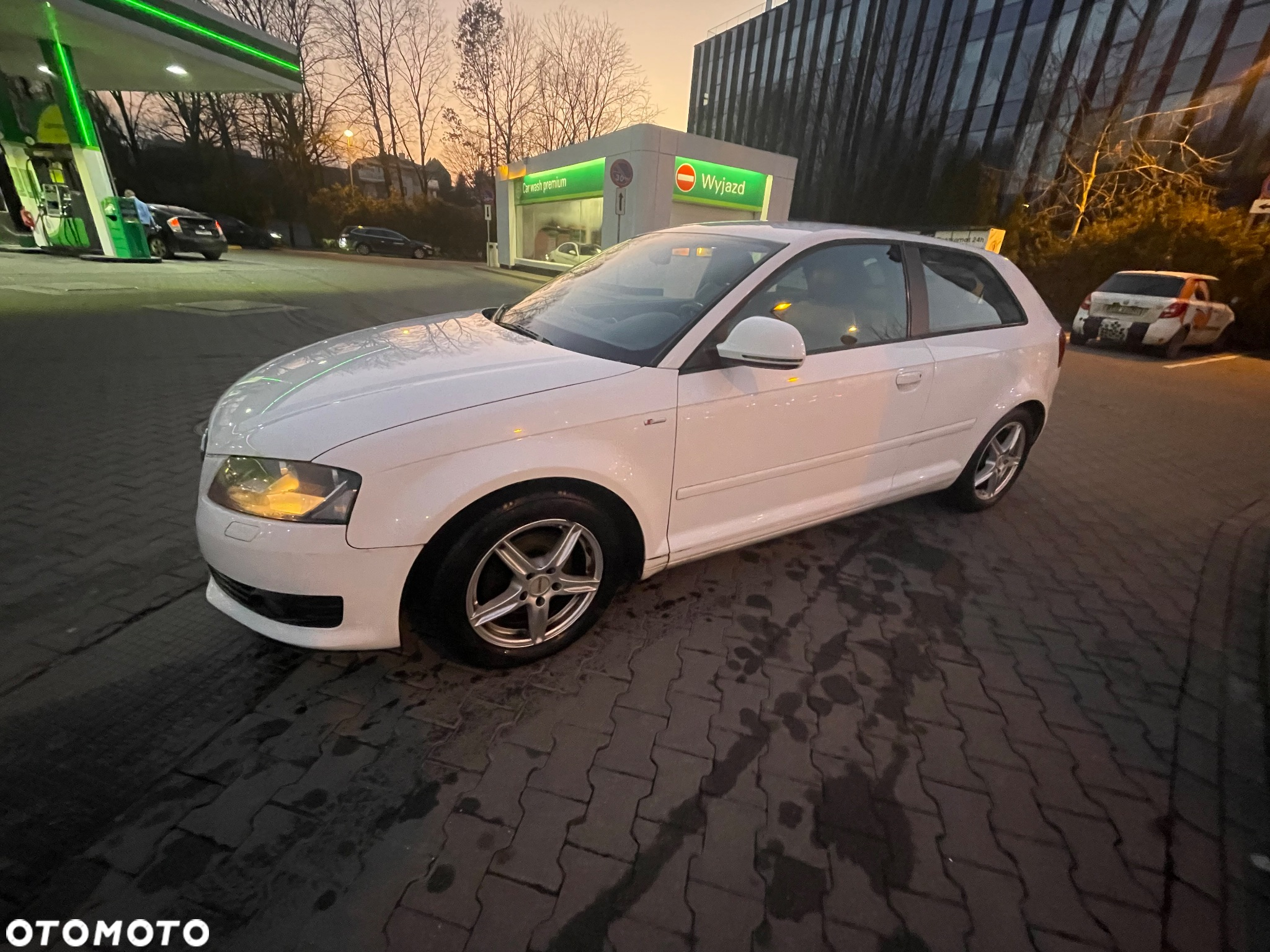 Audi A3 1.4 TFSI S line Sportpaket - 3