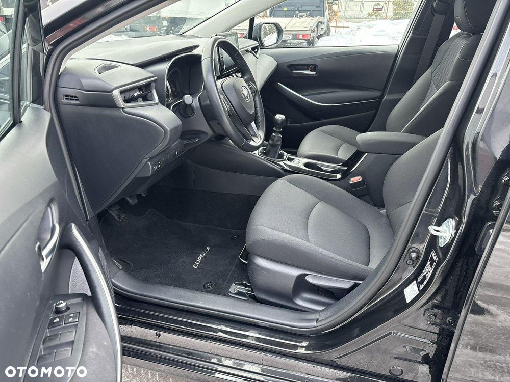 Toyota Corolla 1.5 Comfort - 11