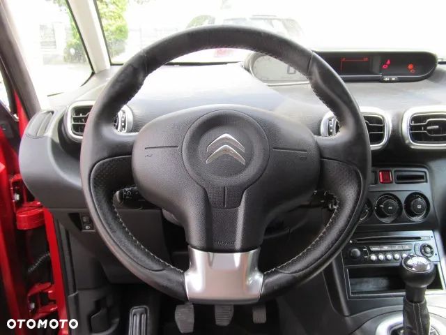 Citroën C3 Picasso VTi 95 Exclusive - 17