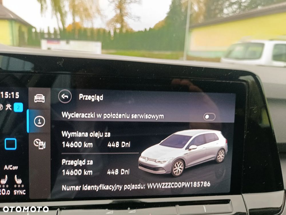 Volkswagen Golf 1.5 TSI EVO Style - 29