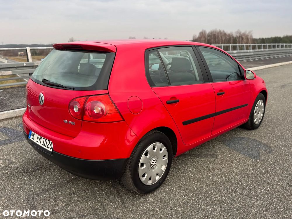 Volkswagen Golf 1.6 FSI Automatik Goal - 4