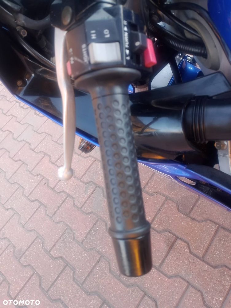 Yamaha GTS - 10