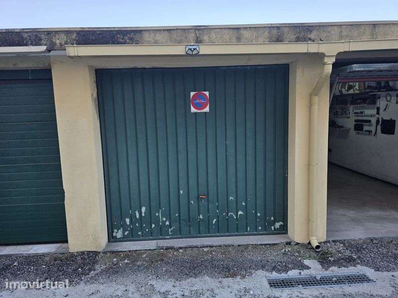Garagem BOX Fechada – 14 m² | Junto à  N1 / Picoto