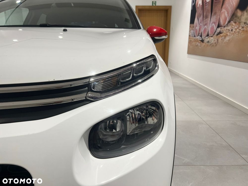Citroën C3 1.2 PureTech Shine S&S - 4
