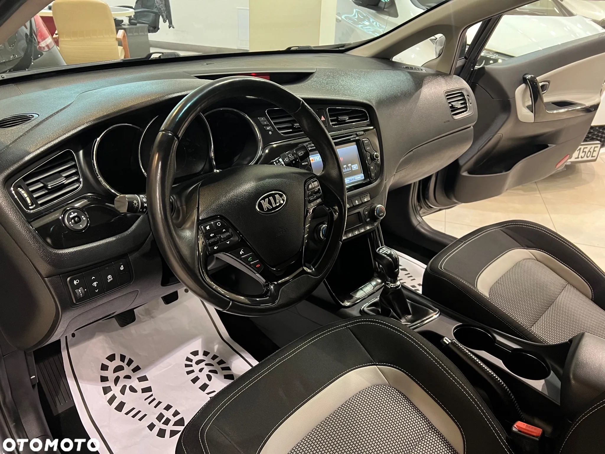 Kia Ceed Cee'd 1.6 CRDi M - 27