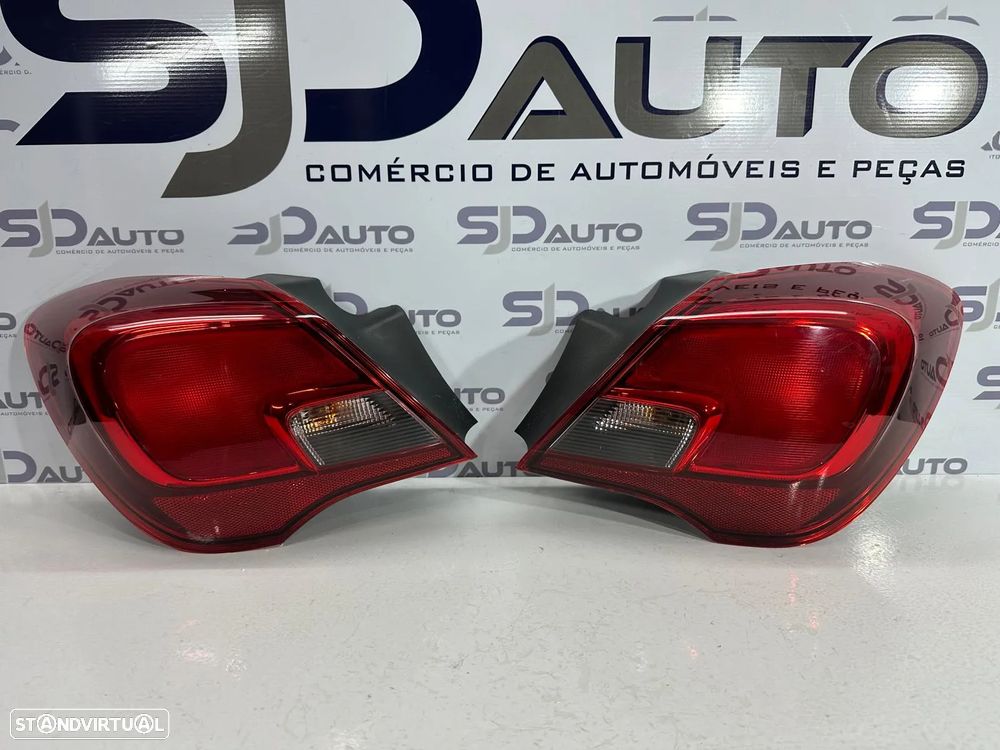 Farolim Direito / Esquerdo - Opel Corsa E Van (2017) - 1