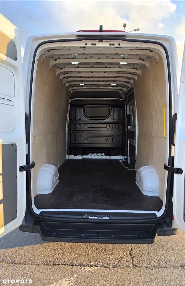 Volkswagen CRAFTER - 7