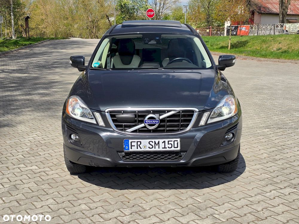 Volvo XC 60 D5 AWD Summum - 2