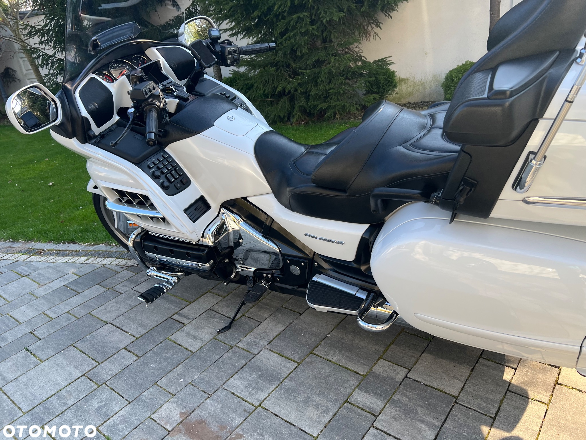 Honda GL - 8