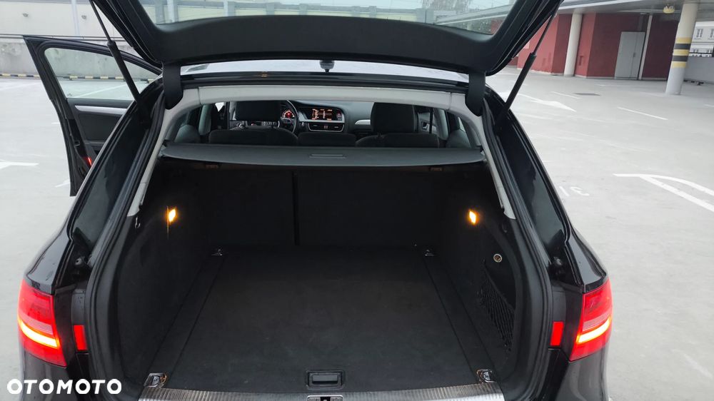 Audi A4 Avant 2.0 TDI DPF Ambiente - 21