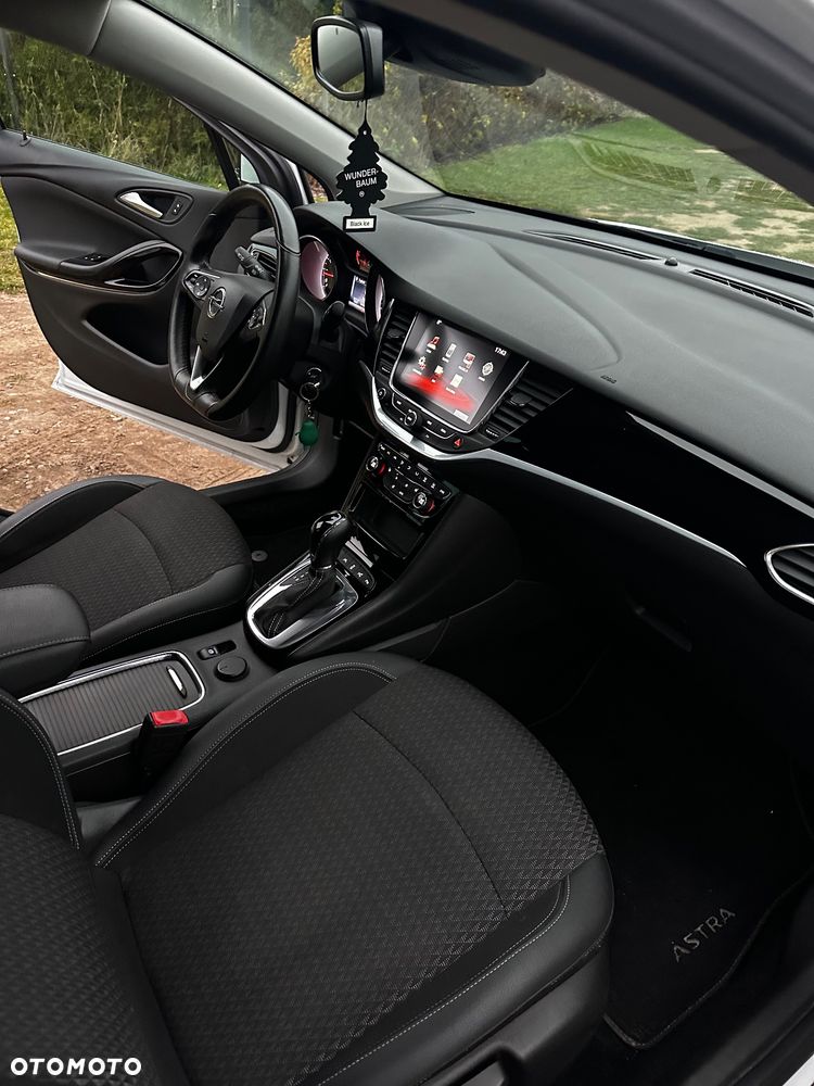 Opel Astra 1.4 T Elite S&S - 20