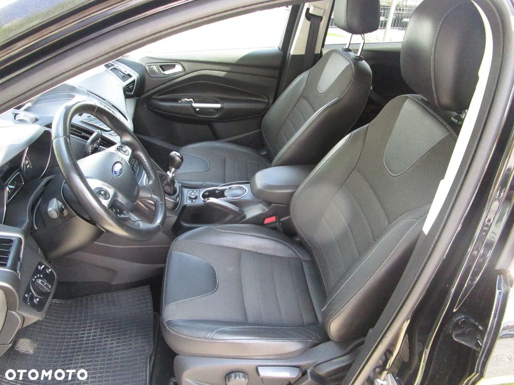 Ford Kuga 2.0 TDCi 2x4 Business Edition - 18