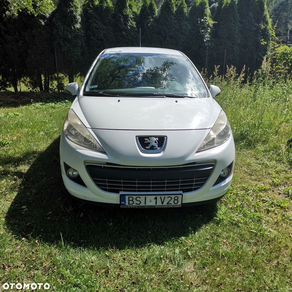 Peugeot 207 1.4 HDi Presence - 2