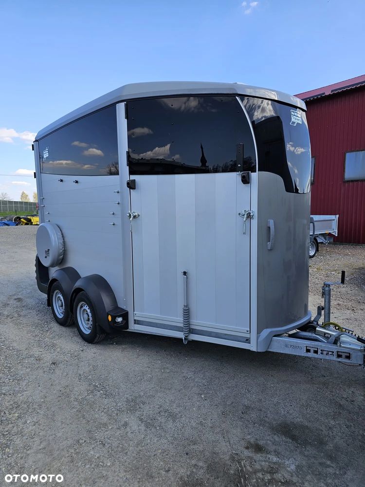 Ifor Williams HBX511 - 11