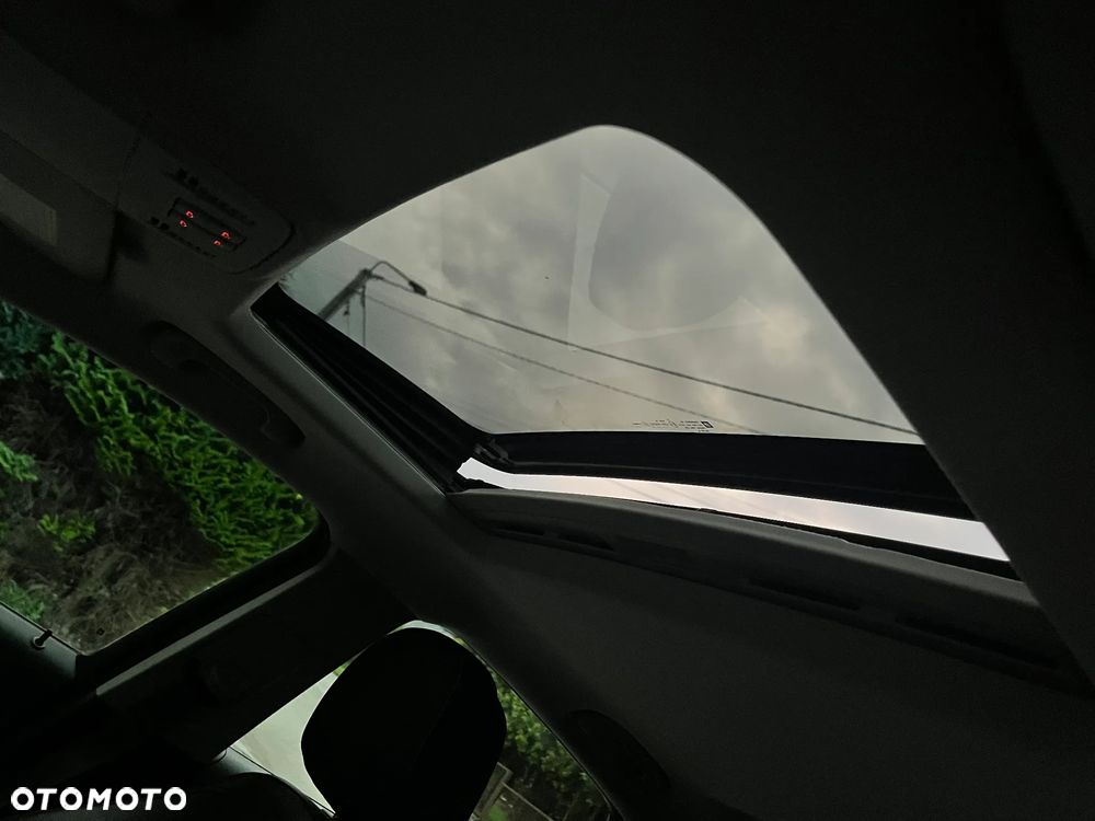 Opel Astra 1.4 Turbo Cosmo - 28