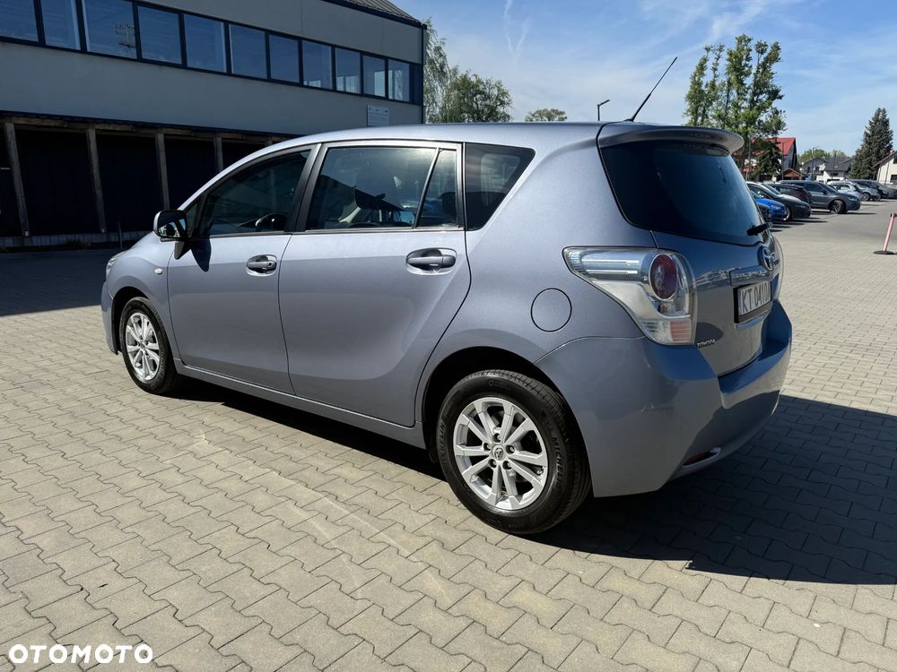 Toyota Verso 2.0 D-4D Edition - 6
