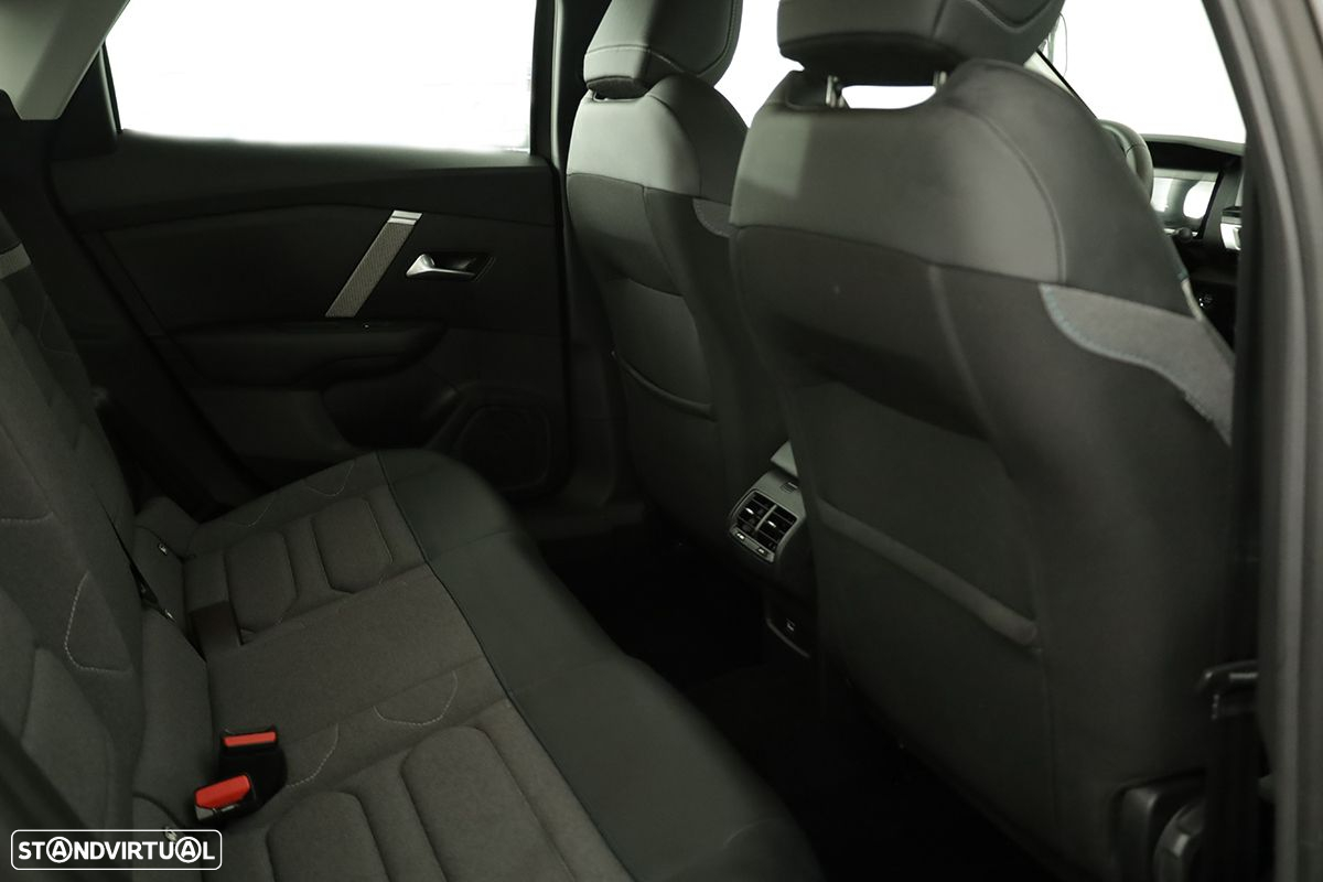 Citroën C4 1.2 PureTech Plus EAT8 - 20